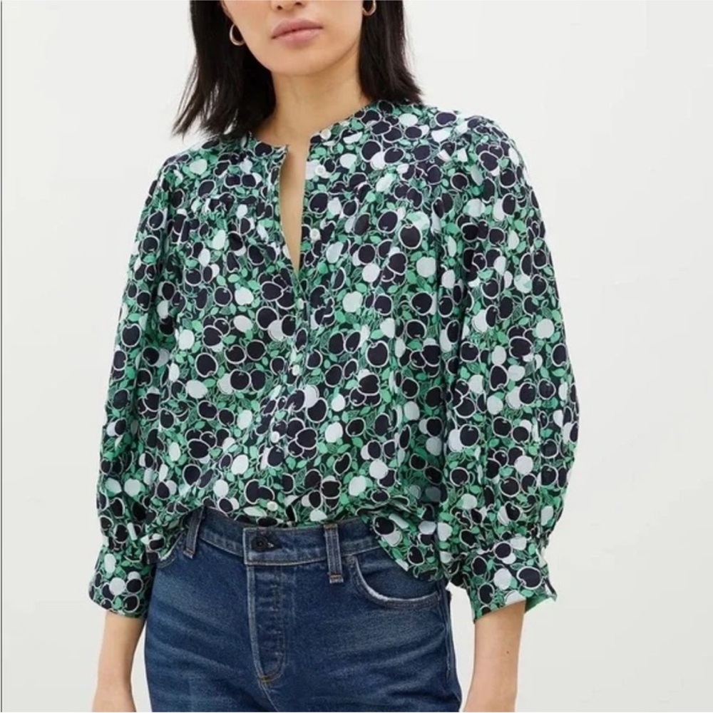 Maeve by Anthropologie Green Cherry Fruit Novelty Print Top Women’s Small Whimsy